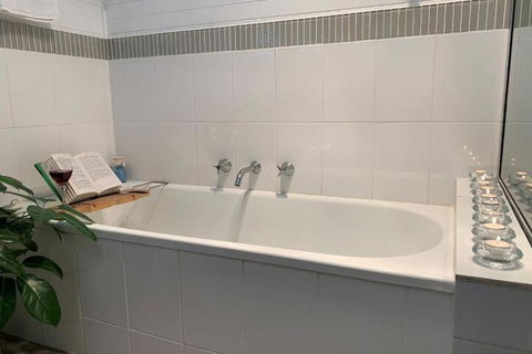 Short Stays Gippsland (Newborough) - Darwin Holiday 5