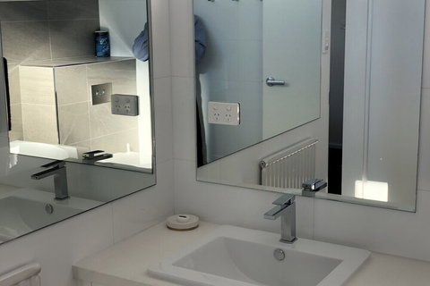 Twin Towers 502A - Darwin Holiday 7