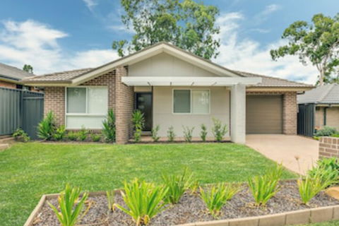 An Ideal Wine Country Getaway Villa - Darwin Holiday 0