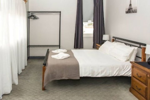 Albany Hotel - Darwin Holiday 0