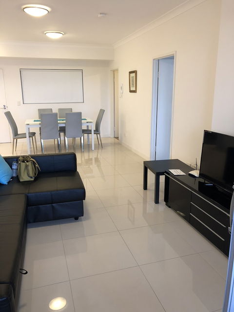 Four Bedrooms Apartment - Darwin Holiday 6