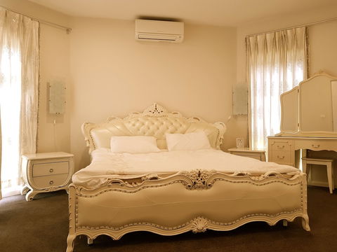 Signature Townhouse In Doncaster - Darwin Holiday 0