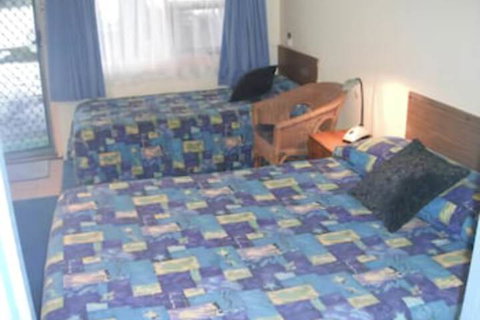 Black Swan Waterfront Motel Not Suitable For Children - Darwin Holiday 4