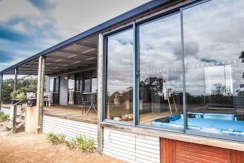 Cloud Nine Spa Chalets - Darwin Holiday 0