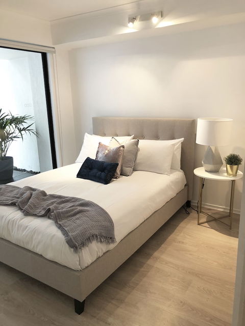 Sunshine Beach Luxe Apartment - Darwin Holiday 1