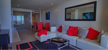 Oceanview Pier 216 - Darwin Holiday 0