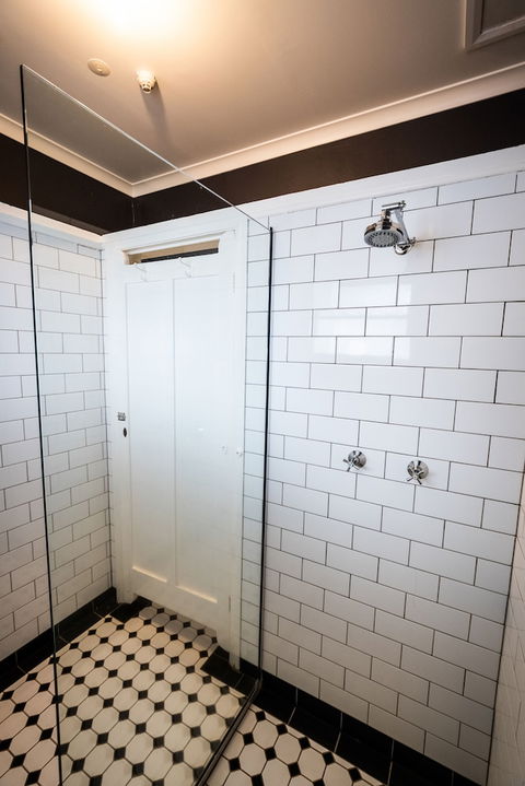 Royal Hotel West Wyalong - Darwin Holiday 5