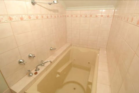 Lawlers 1 - Darwin Holiday 3