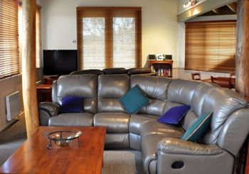 Eacottage - Darwin Holiday 0