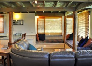 Eacottage - Darwin Holiday 1