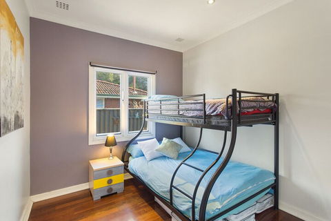 The Cloverdale - Darwin Holiday 3