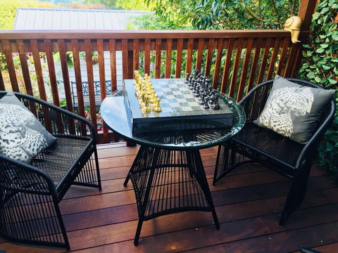 The Little Jungle Studio - Darwin Holiday 0