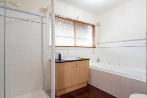 Chalet Of Rye - Darwin Holiday 5