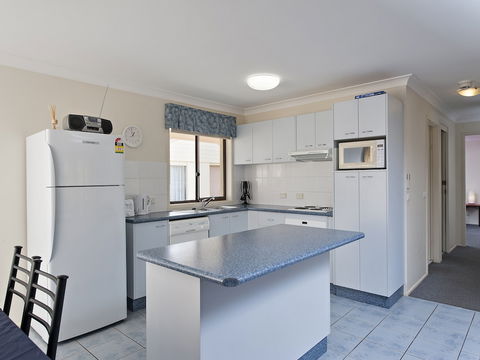 The Breakers 16B Government Road - Darwin Holiday 0