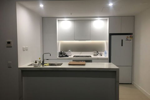 Exclusive Apartment With Water Views - Darwin Holiday 2