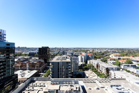 Urban Oasis - Designed Service Apartment - Darwin Holiday 6