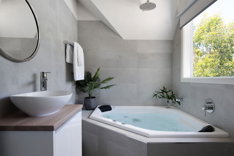 Briars Loft - Daylesford - Darwin Holiday 0