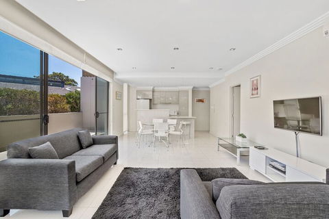 Shoal Bay Road Aura Apartments Unit 05 59 - Darwin Holiday 3
