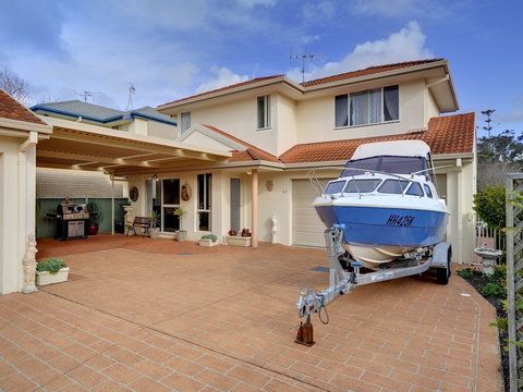 White Waves 7B Achilles Street - Darwin Holiday 1