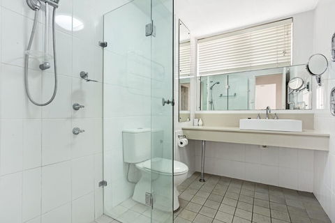 Shoal Bay Road Bay Village Unit 14 47 - Darwin Holiday 1