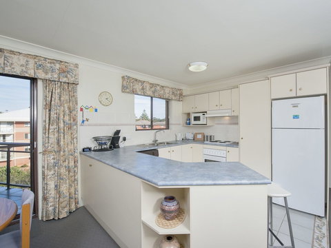 Shoreline Unit 17 / 1 Intrepid Close - Darwin Holiday 4