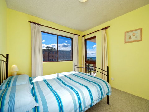 Promenade Unit 10 / 8 Intrepid Close - Darwin Holiday 4