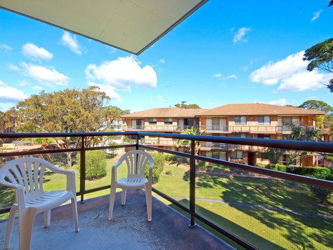 Promenade Unit 10 / 8 Intrepid Close - Darwin Holiday 1