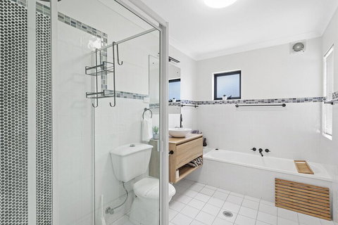 Paradiso Unit 1 / 1 Laman Street - Darwin Holiday 5