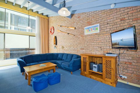 Bay Parklands 4 / 2 Gowrie Avenue - Darwin Holiday 4