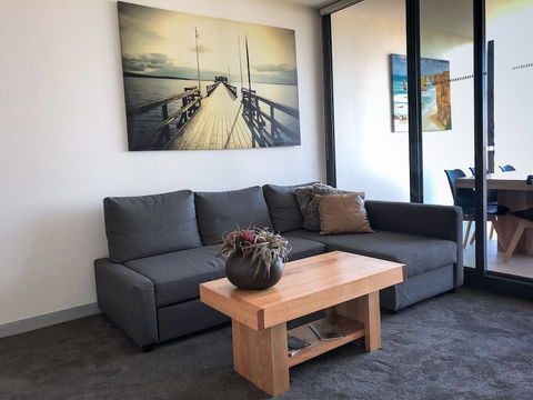 Melbourne River Views - Darwin Holiday 6