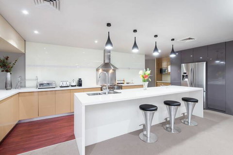 Luxury Bungalow - Darwin Holiday 3