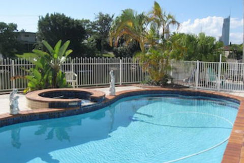 Waterfront Home Stay - Darwin Holiday 0