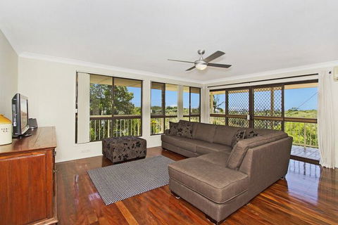 KINGSCLIFF HOLIDAY HOME On The HILL SYDS VIEW - Darwin Holiday 4