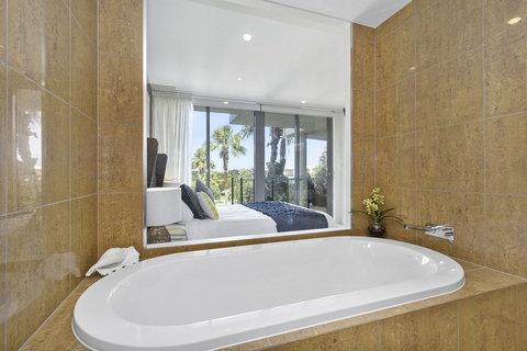 Cotton Beach 84 Executive Family Suite - Darwin Holiday 2