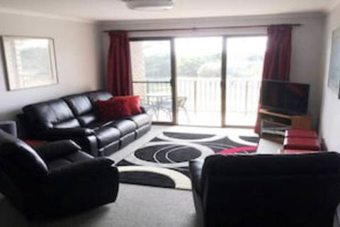 Surf Side Apartment 11 - Darwin Holiday 0