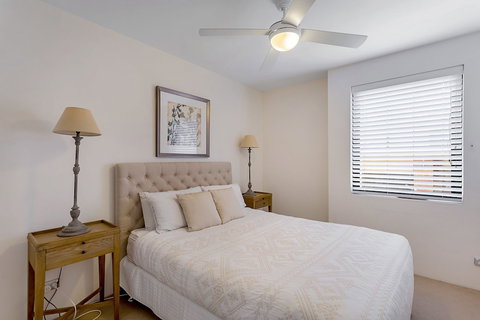 Wanda Beach Unit 2 / 197 Soldiers Point Road - Darwin Holiday 2