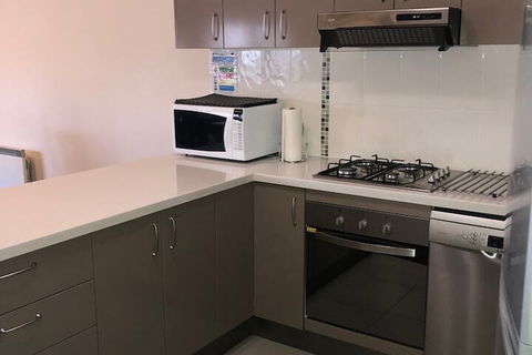Snowstay At Heidi's - Darwin Holiday 3