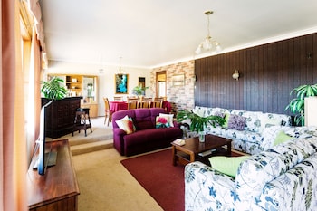 Coal D' Vine VIEW - Cessnock NSW - Darwin Holiday 2