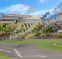 The Lake House - Darwin Holiday