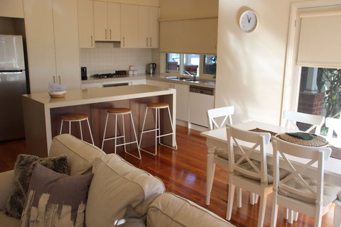 Healesville House - Fig Tree House - Darwin Holiday 5