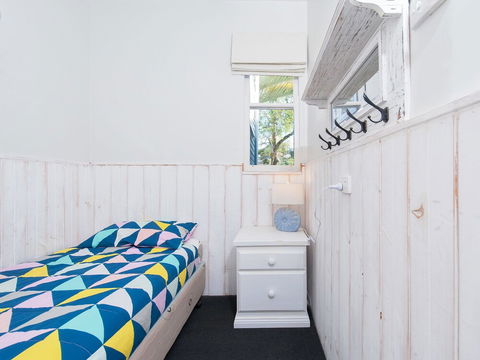 Sandy Point Road 6 Mermaids Rest - Darwin Holiday 4