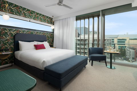Ovolo The Valley Brisbane - Darwin Holiday 4