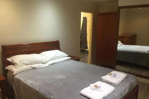 Aussie Hotel - Darwin Holiday 1