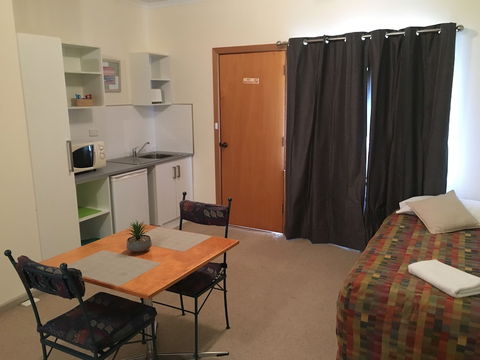 Second Valley Motel - Darwin Holiday 2