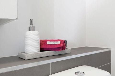 Rose Lane Serviced Apartment - Darwin Holiday 3