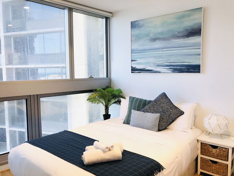 The Escape In Southern Cross Station - Darwin Holiday 4