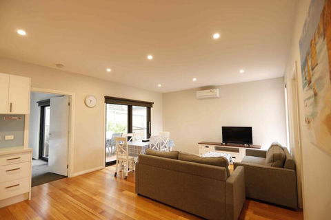 Apollo Bay Seal Apartments - Darwin Holiday 5