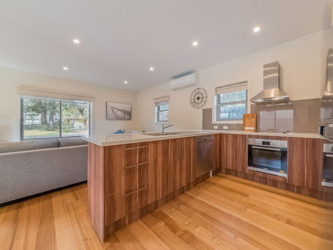 Broughton By The Beach - Darwin Holiday 1