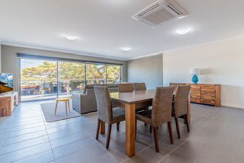 Thompson Avenue Apartments No.2 - Darwin Holiday 0