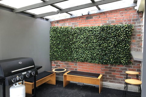 3ree Spacious & Charming Apartment - Darwin Holiday 1